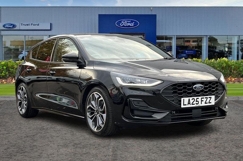 2025 Ford Focus 1.0T ST-Line X (125ps) Hatchback