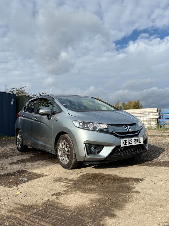 2013 Honda Fit 1.8 Hybrid Cruise