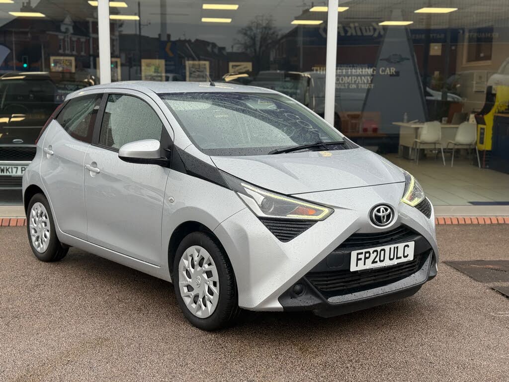2020 Toyota AYGO 1.0 VVT-i x-play