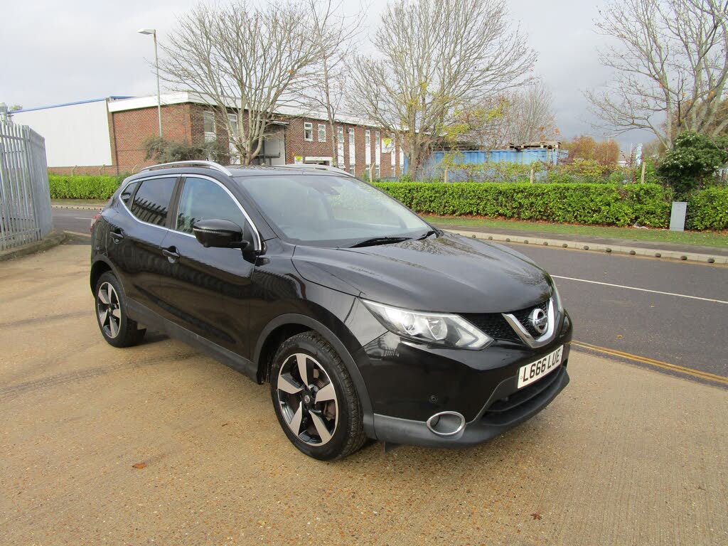 2015 Nissan Qashqai 1.5dCi N-TEC+