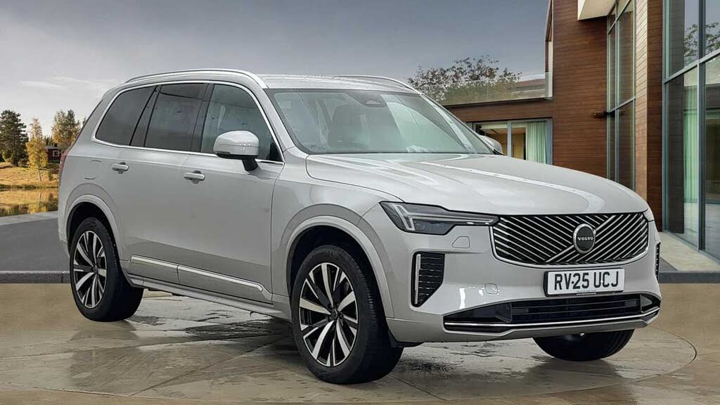 2025 Volvo XC90 2.0 B5 Core