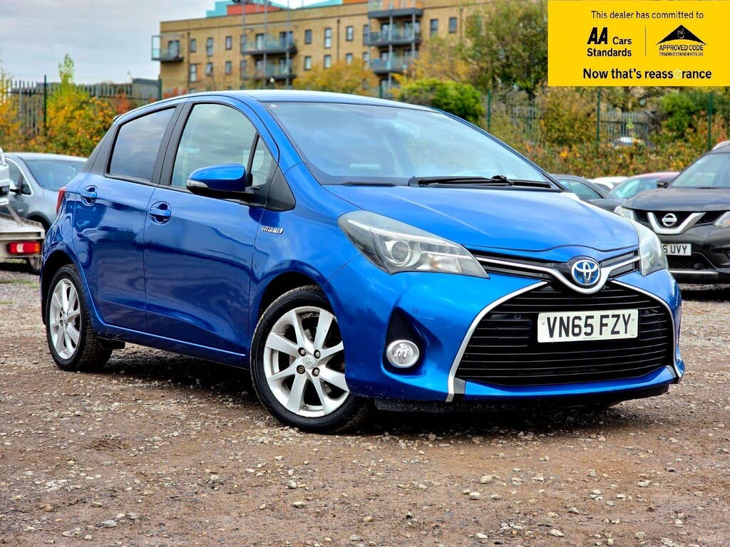 2015 Toyota Yaris 1.5 VVT-i Sport Hybrid