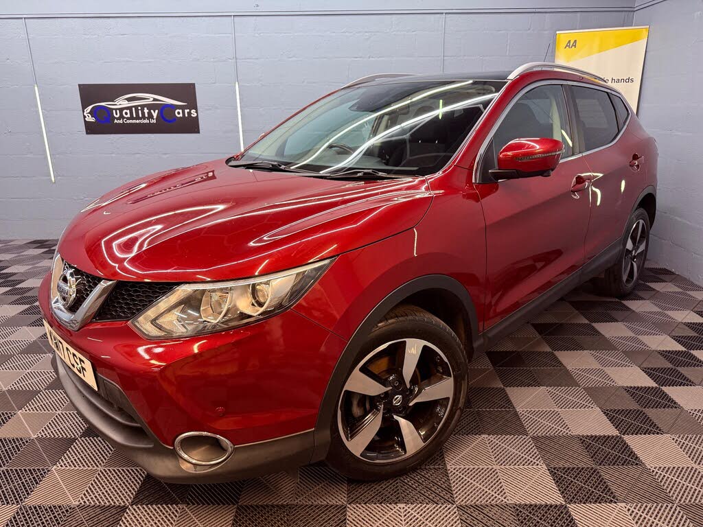 2017 Nissan Qashqai 1.5dCi N-Connecta (99g)