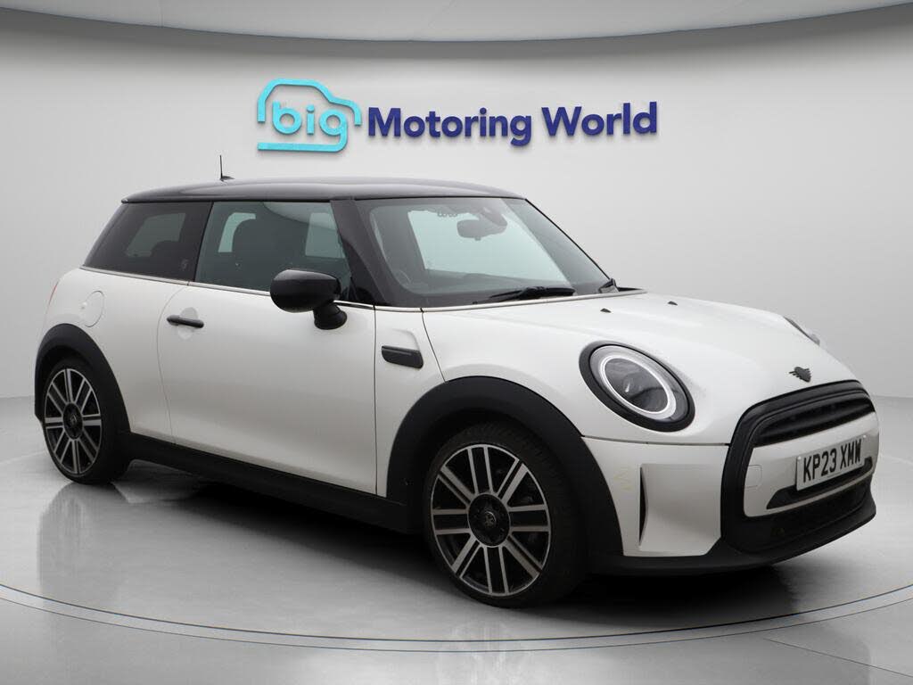 2023 MINI Mini 1.5 Cooper Exclusive (Premium Auto) Hatchback 3d Auto