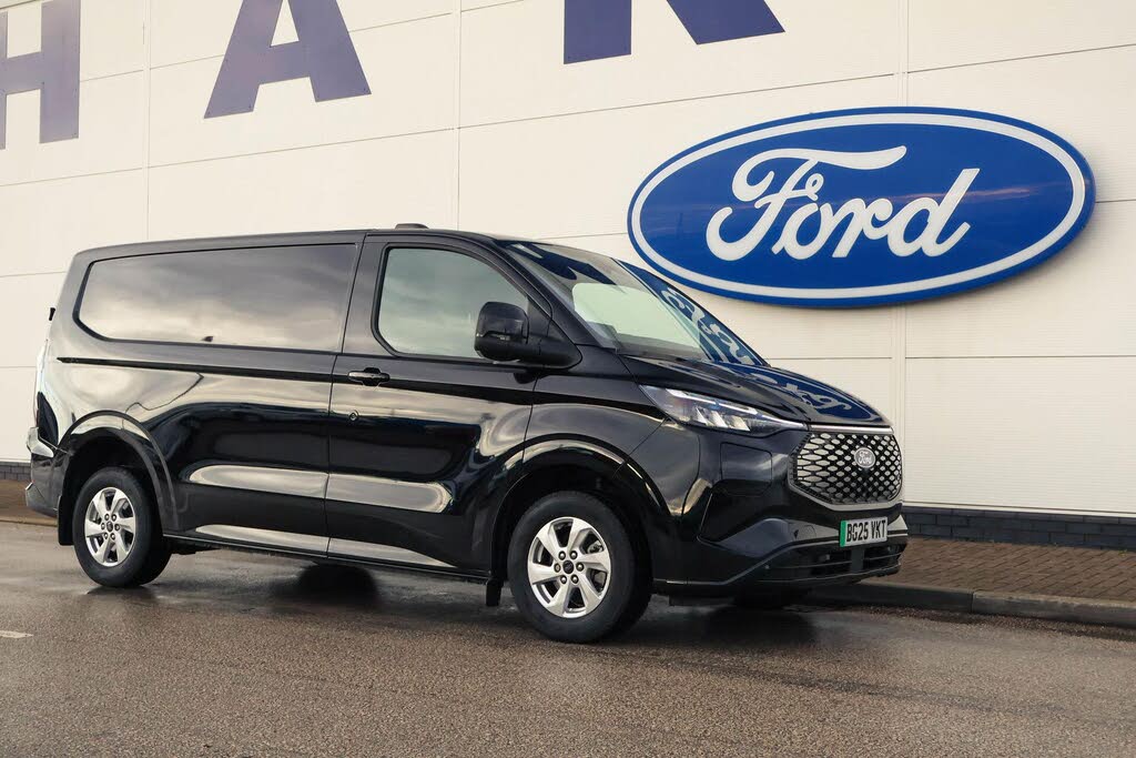 2025 Ford Transit Custom E 320 L1H1 Limited (136PS) Panel Van