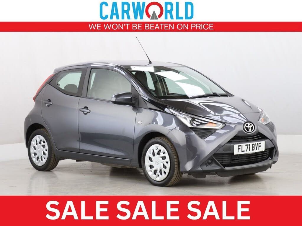 2021 Toyota AYGO 1.0 VVT-i x-play (TSS)