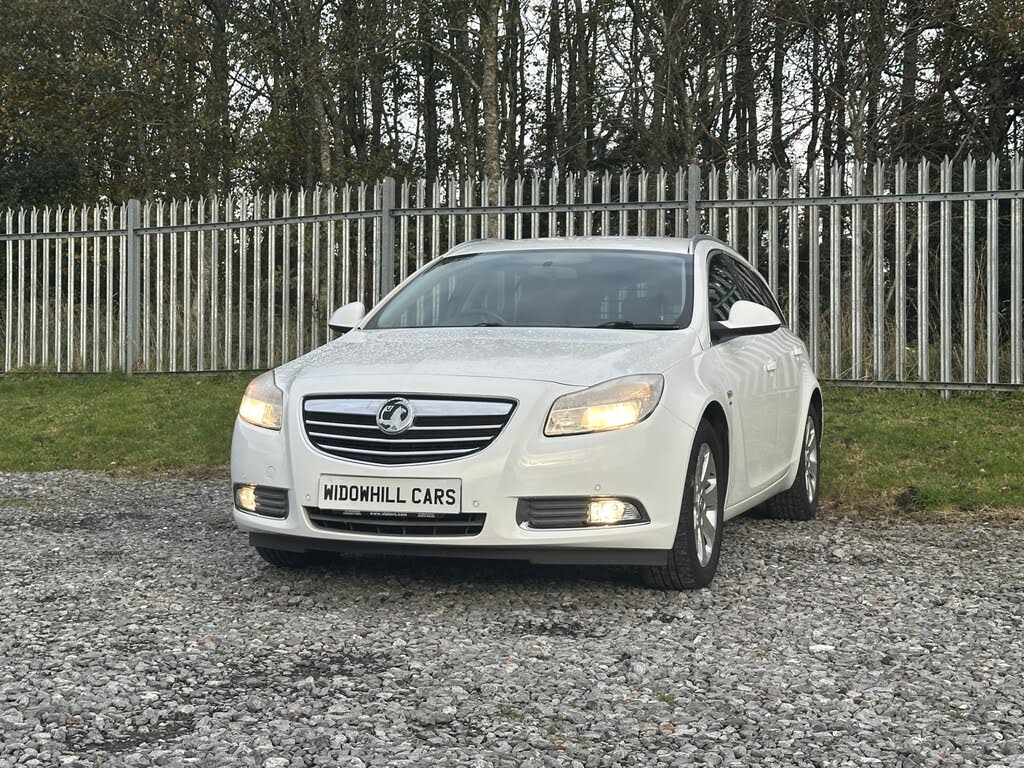 2012 Vauxhall Insignia 2.0TD SRi 2.0CDTi (130ps) Estate 5d 1956cc