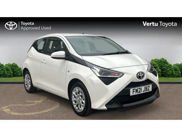 2021 Toyota AYGO 1.0 VVT-i x-play (TSS)