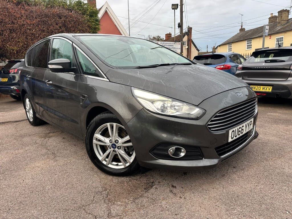 2016 Ford S-MAX 2.0TDCi Titanium (150ps) (s/s)