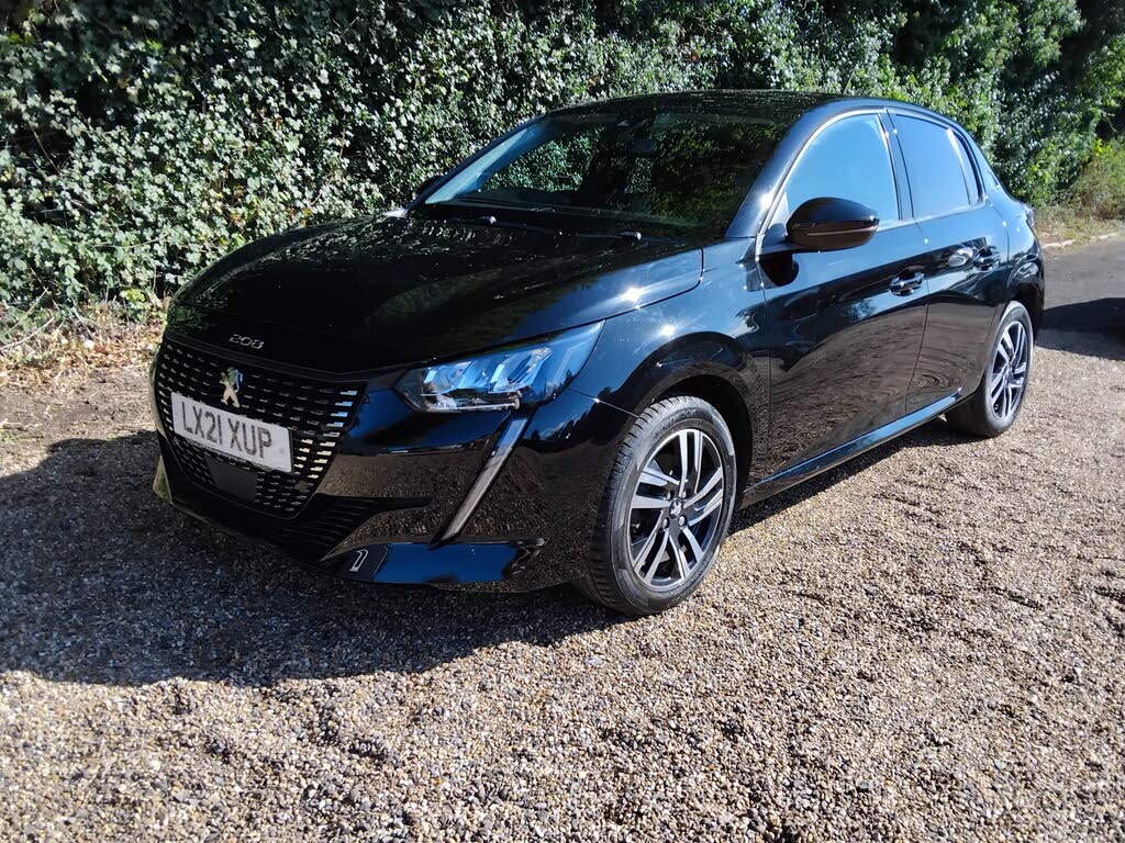 2021 Peugeot 208 1.5 BlueHDi Allure Premium