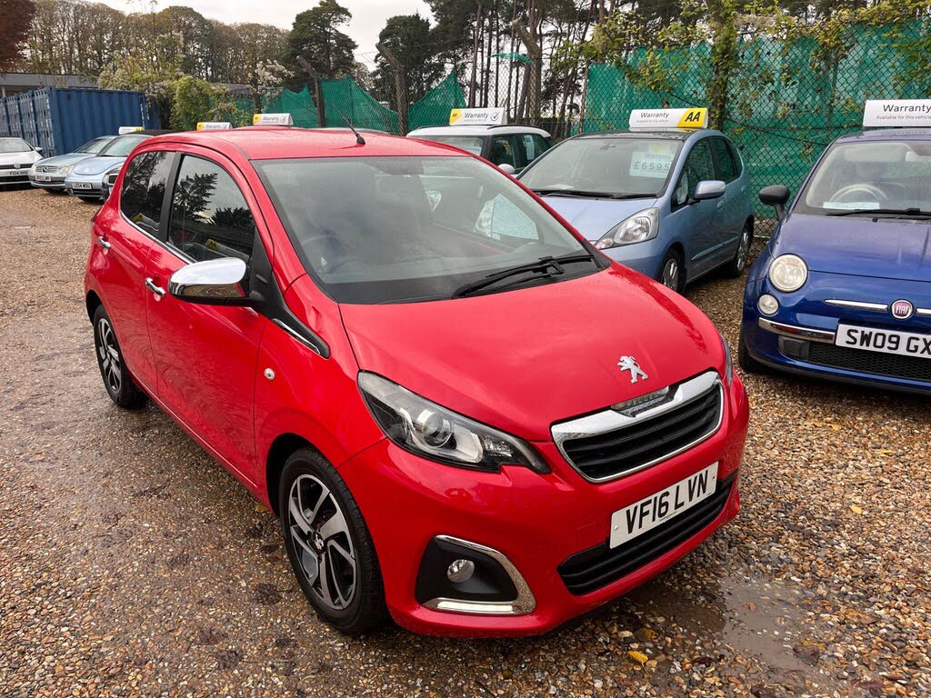 2016 Peugeot 108 1.2 PureTech Feline Nav 5d