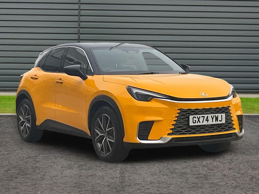 2024 Lexus LBX 1.5 Premium Plus