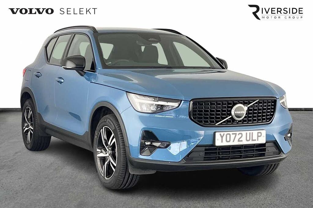 2022 Volvo XC40 2.0 B3 Plus