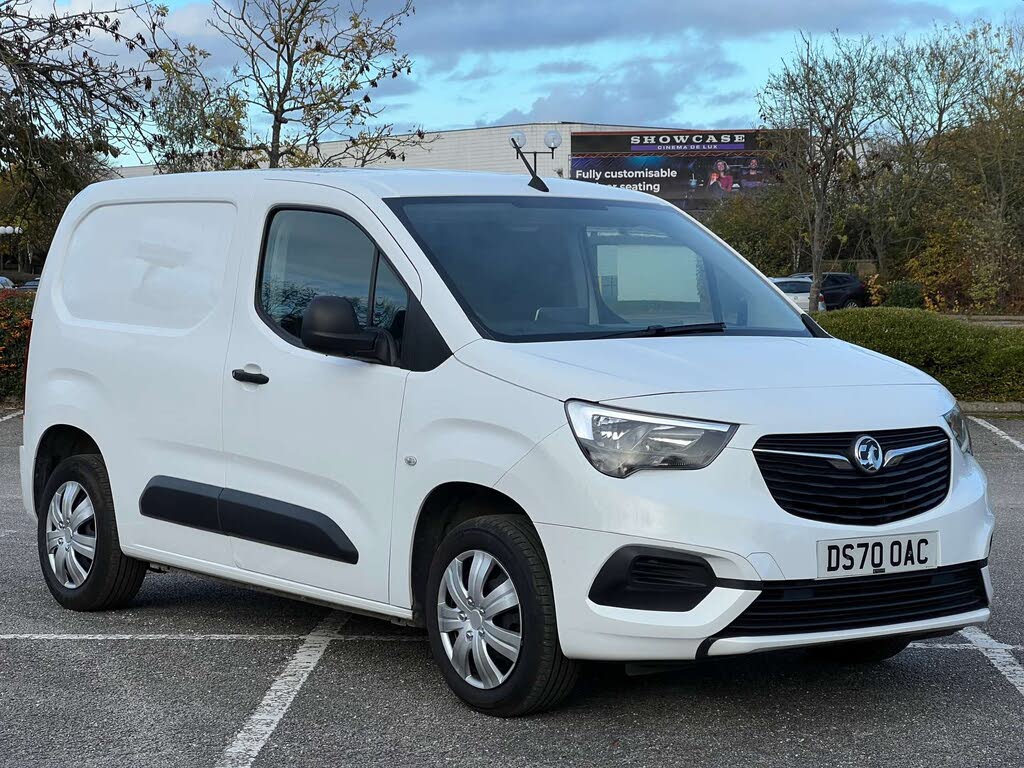 2020 Vauxhall Combo 1.5CDTi Sportive 2300 (100PS)(EU6dT) L1H1 Panel