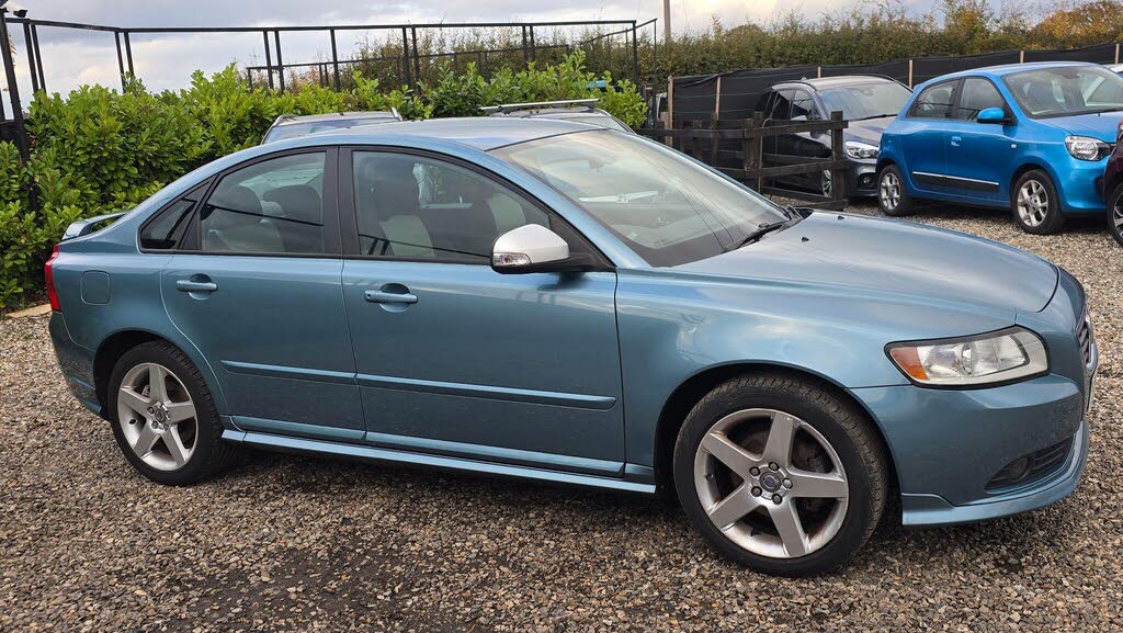2009 Volvo S40 1.6 R-Design Sport