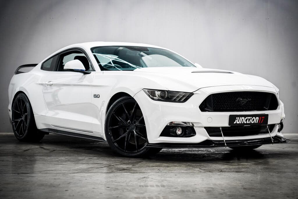 2017 Ford Mustang 5.0 V8 GT (421ps) Fastback