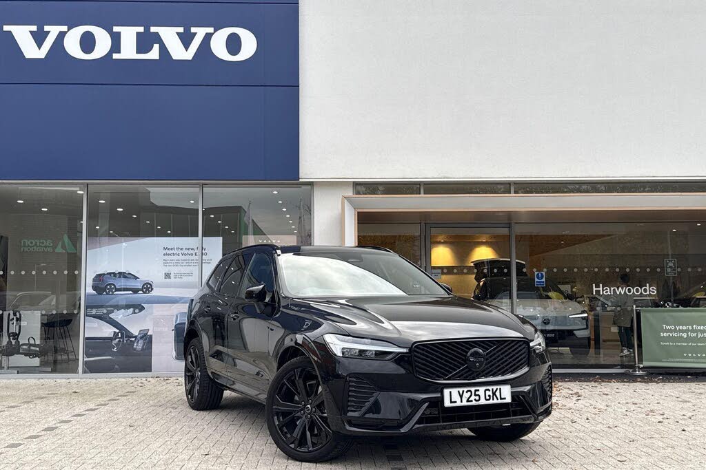 2025 Volvo XC60 2.0 B5 Plus Black Edition