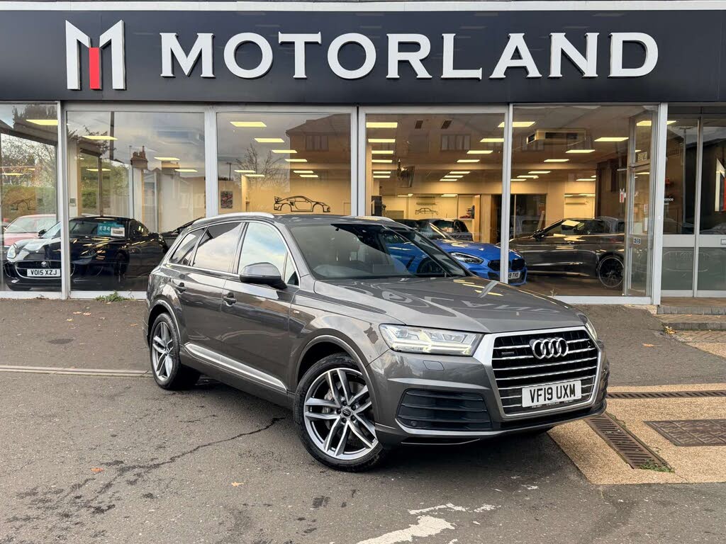 2019 Audi Q7 3.0 45 TDI S Line (s/s)