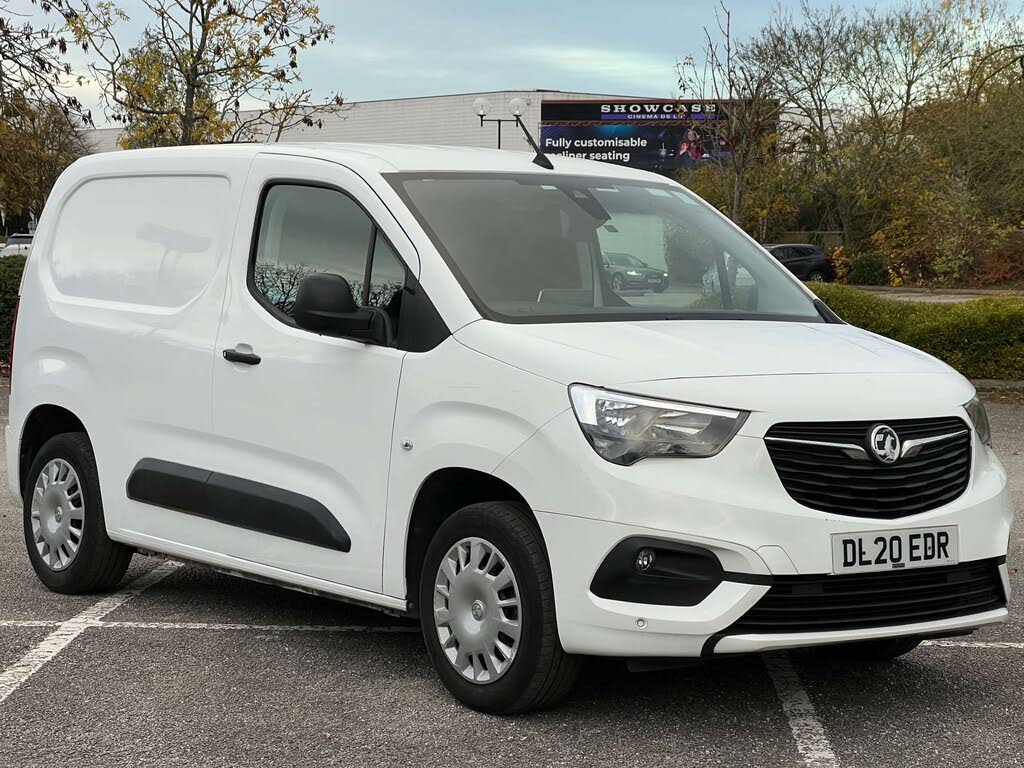 2020 Vauxhall Combo 1.5CDTi Sportive 2000 (100PS)(EU6dT)