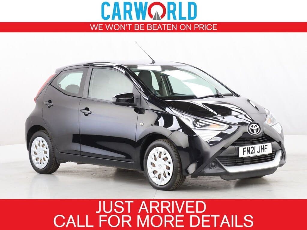 2021 Toyota AYGO 1.0 VVT-i x-play (TSS)