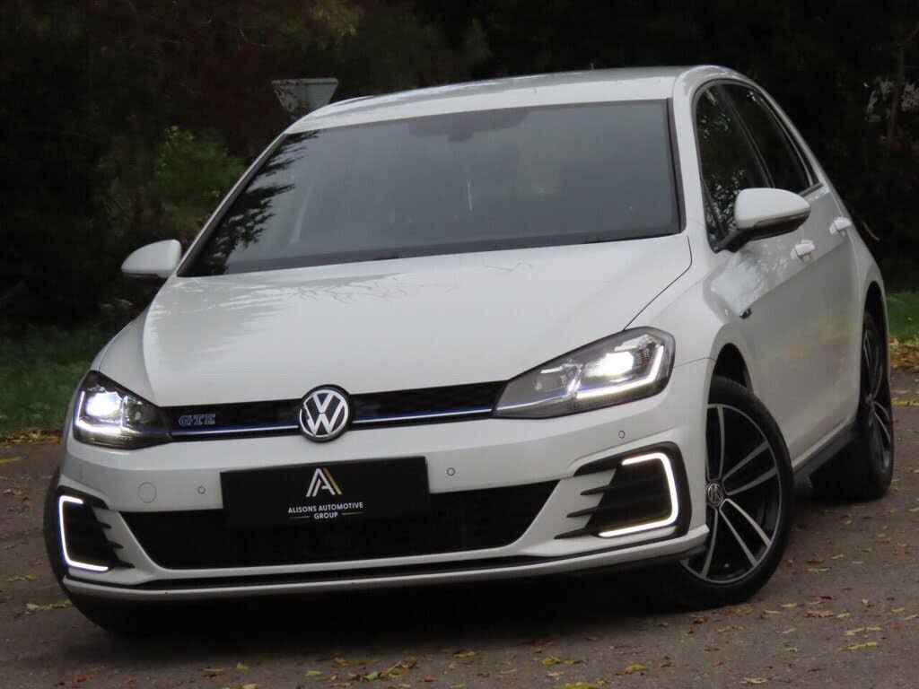 2020 Volkswagen Golf 1.4 TSI GTE (204ps)