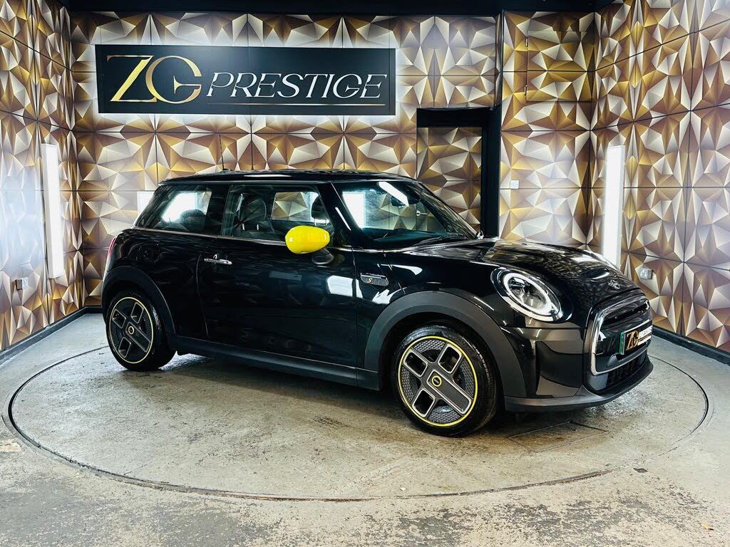 2022 MINI Mini E Cooper S 2)