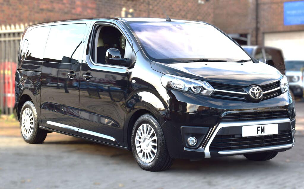 2022 Toyota PROACE VERSO 1.5D Shuttle (TSS)(L1)
