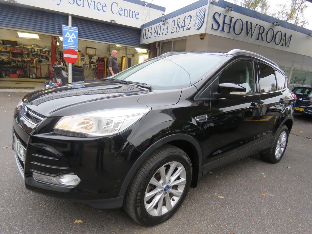 2016 Ford Kuga 2.0TDCi Titanium (150ps)
