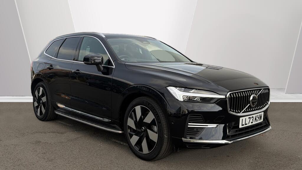 2023 Volvo XC60 2.0 T8 Ultimate (Dark
