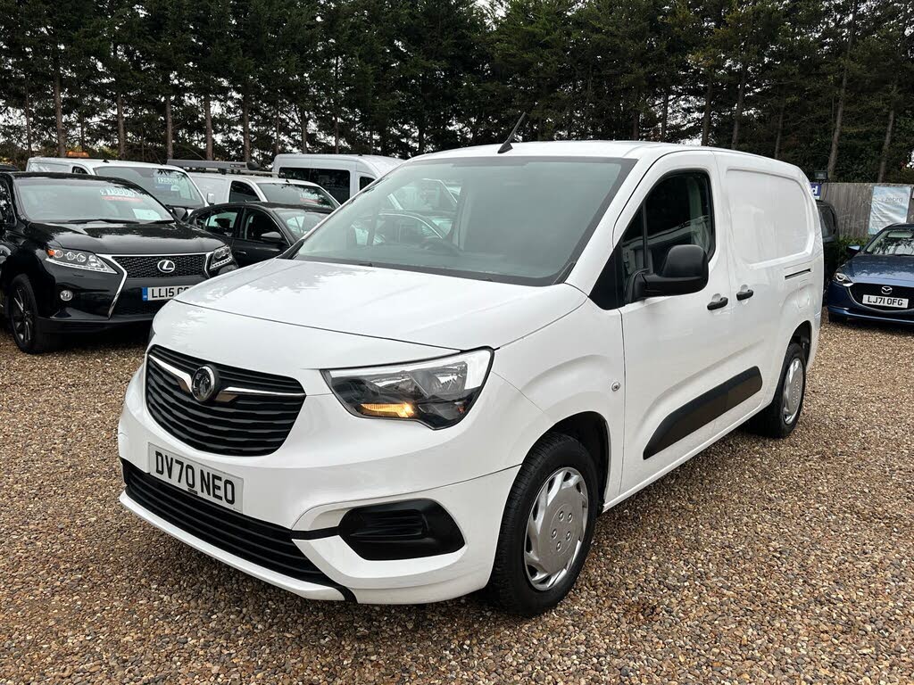 2020 Vauxhall Combo 1.5CDTi Sportive 2300 (100PS)(EU6d-T) L2H1 Panel