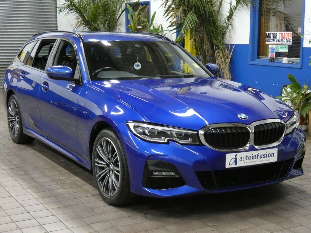 2021 BMW 3 Series 2.0 330e xDrive M Sport Touring 5d