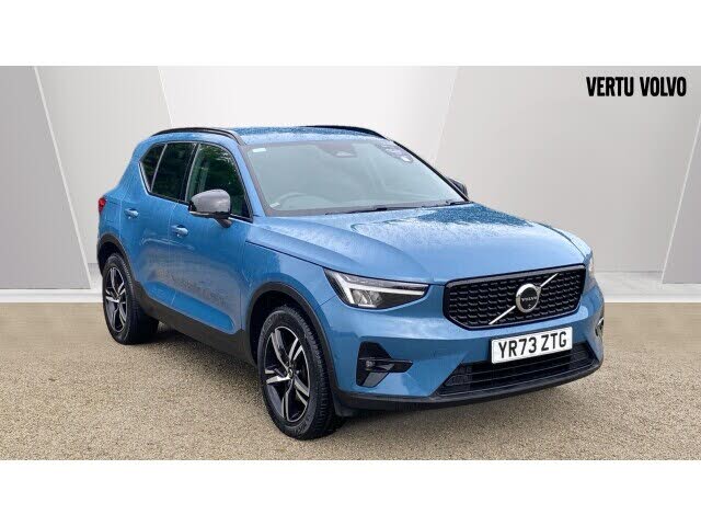 2023 Volvo XC40 2.0 B4 Plus