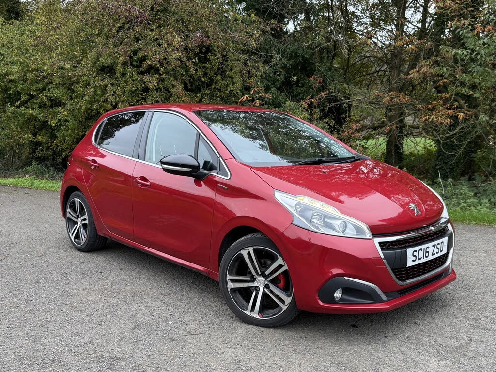 2016 Peugeot 208 1.2 PureTech GT Line 5d