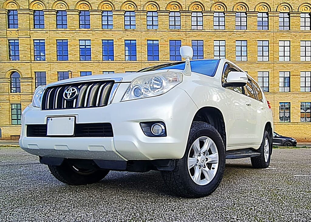 2013 Toyota Land Cruiser