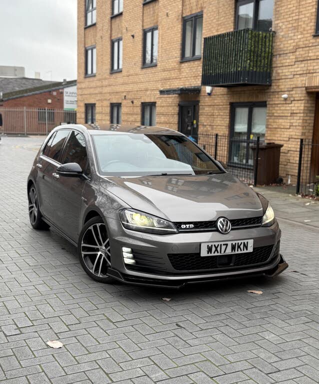 2017 Volkswagen Golf 2.0TDI GTD (BMT)(s/s) Hatchback 5d DSG