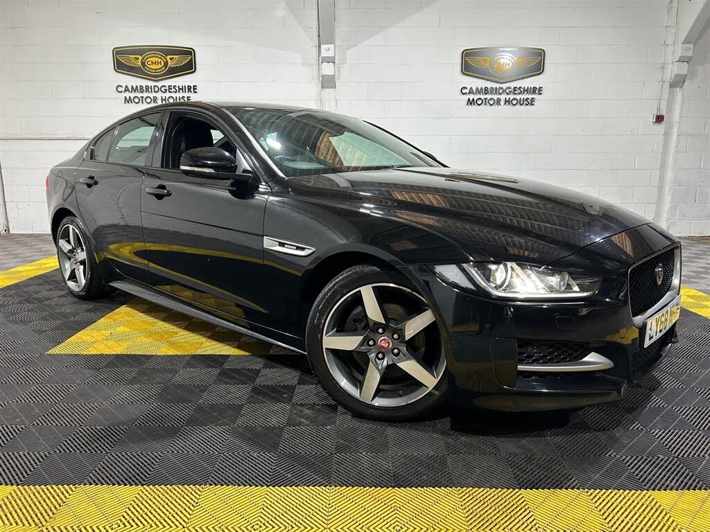 2019 Jaguar XE 2.0d R-Sport (180ps) Auto