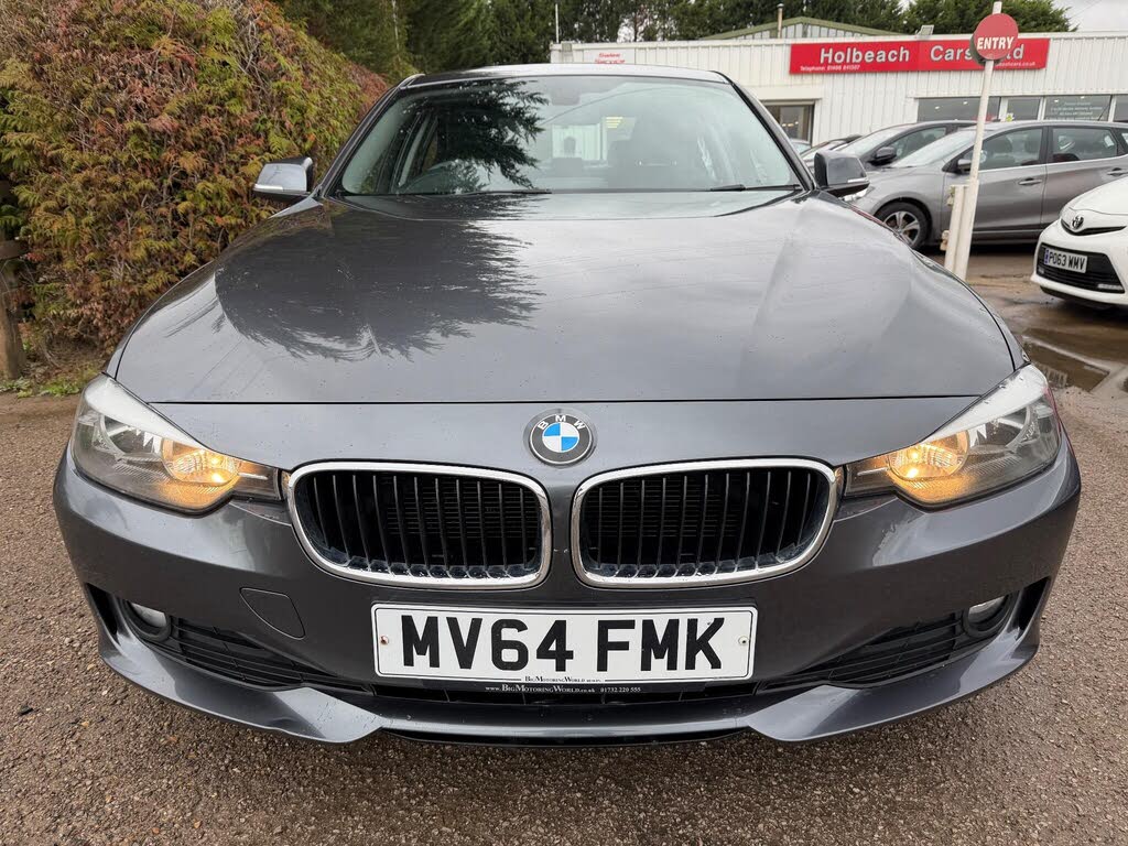 2014 BMW 3 Series 2.0TD 320d EfficientDynamics Business Saloon 4d