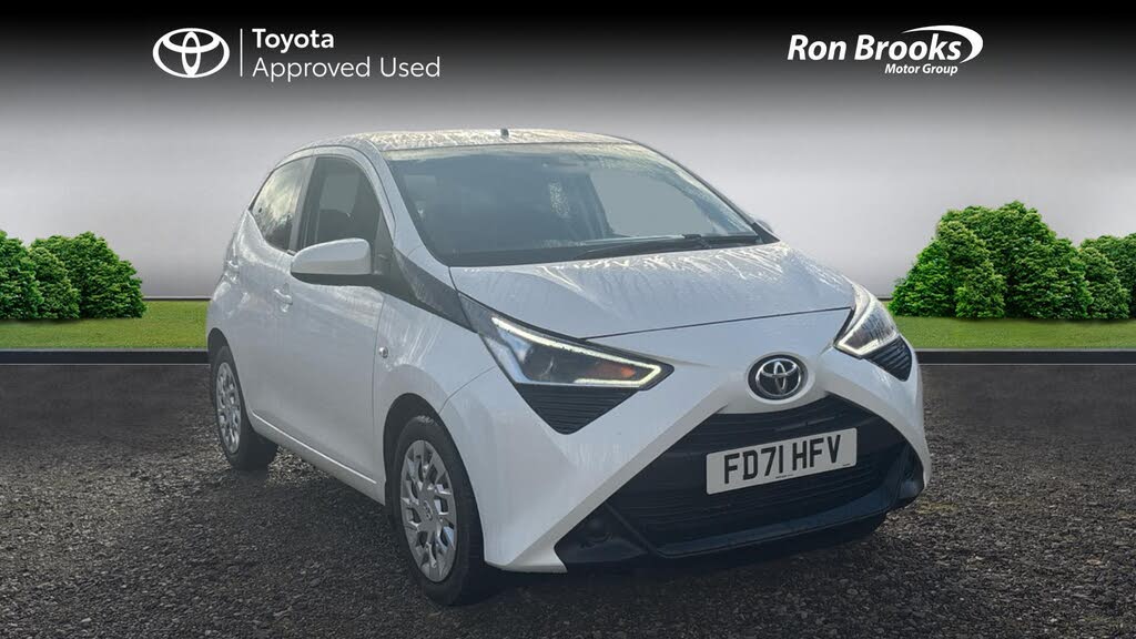 2022 Toyota AYGO 1.0 VVT-i x-play