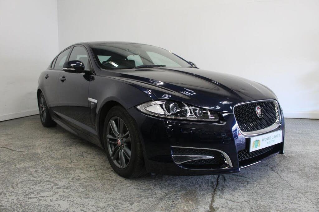 2015 Jaguar XF 2.2TD R-Sport (163ps) Saloon 4d