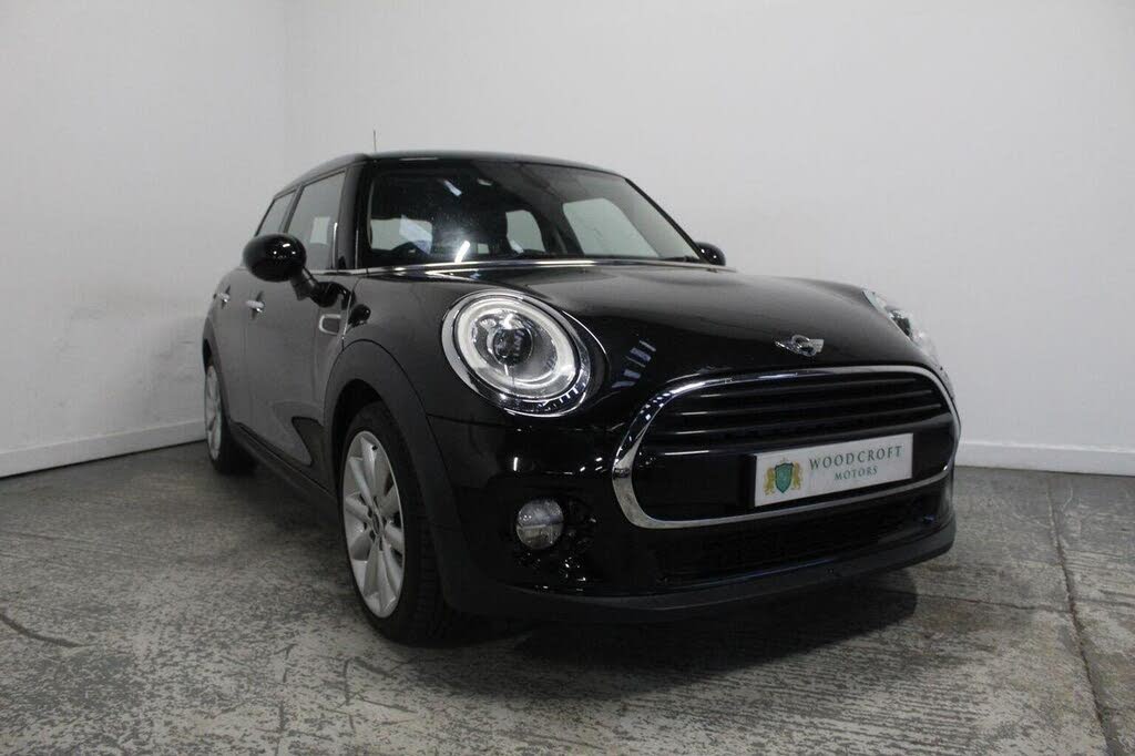2018 MINI Cooper 1.5TD Cooper D Series II (s/s) Hatchback 5d