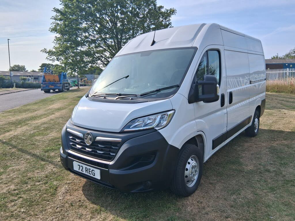 2022 Vauxhall Movano 2.2CDTi L2 H2 3500 Dynamic