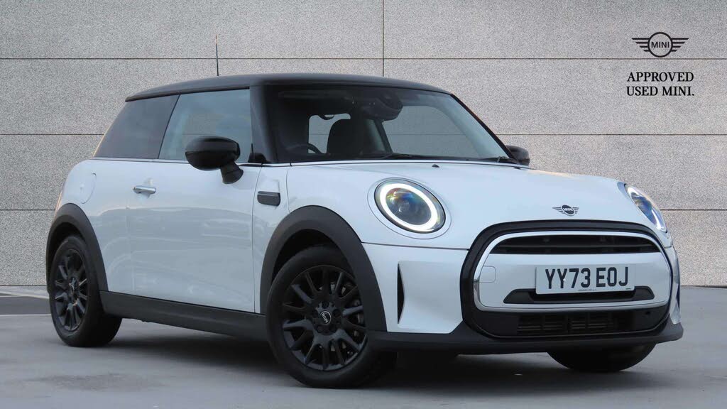 2023 MINI Mini 1.5 Cooper Classic (Premium Auto) Hatchback 3d Auto