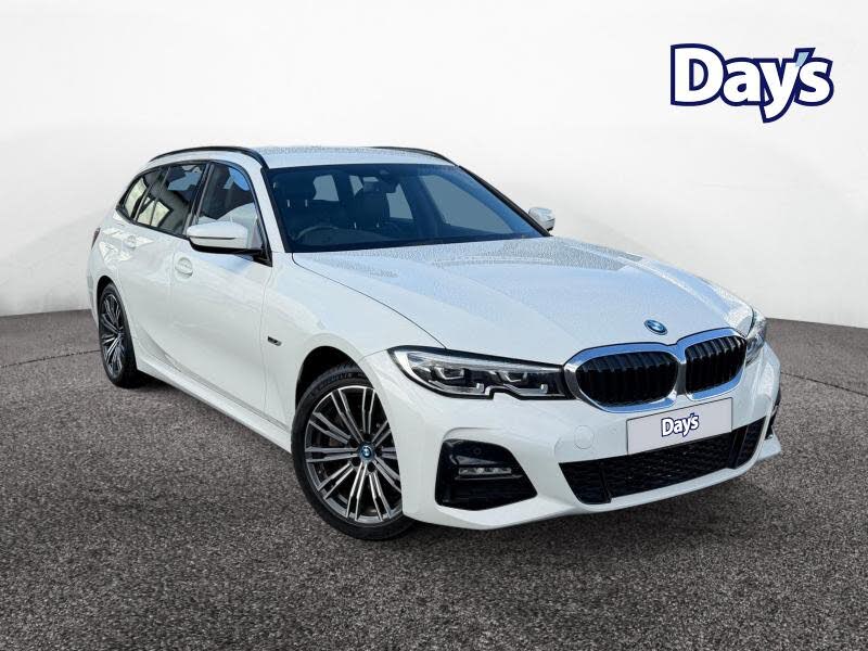 2022 BMW 3 Series 2.0 330e M Sport Touring 5d