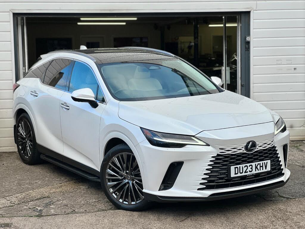 2023 Lexus RX 450h+ 2.5 Takumi