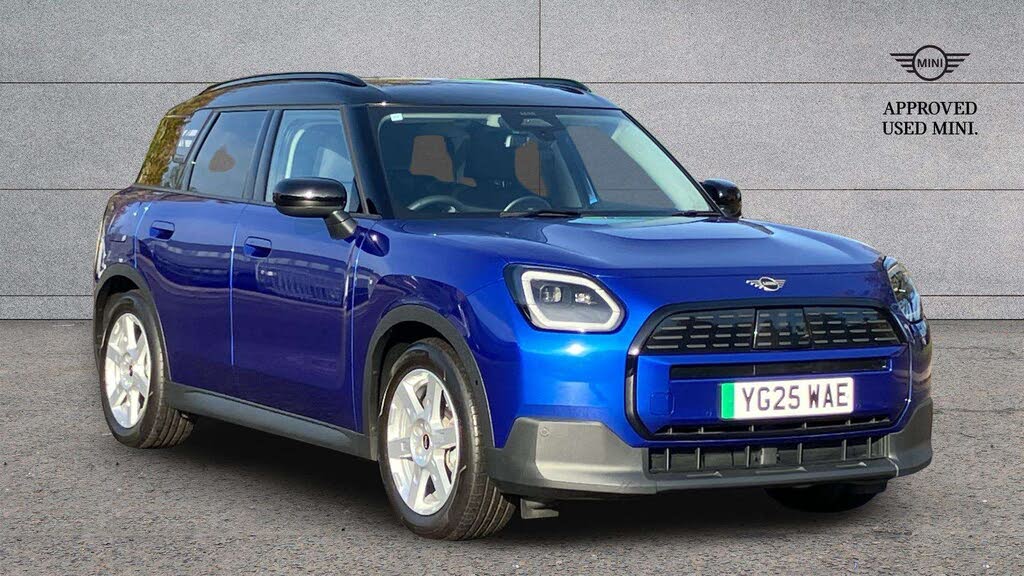 2025 MINI Mini Countryman E Cooper E Classic