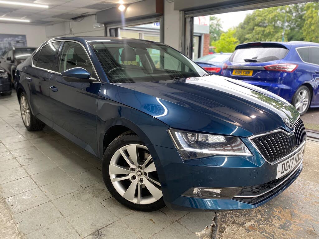 2017 Skoda Superb 2.0 TSI SE L Executive (220ps) Hatchback