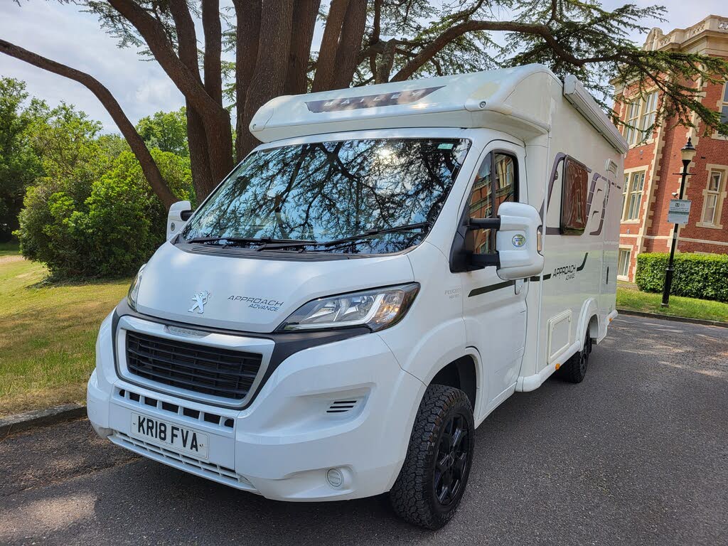 2018 Peugeot Boxer 2.0 BlueHDi Professional 335 L2H2