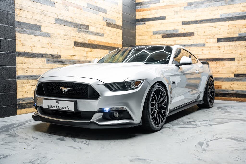 2016 Ford Mustang 5.0 V8 GT (421ps) Fastback