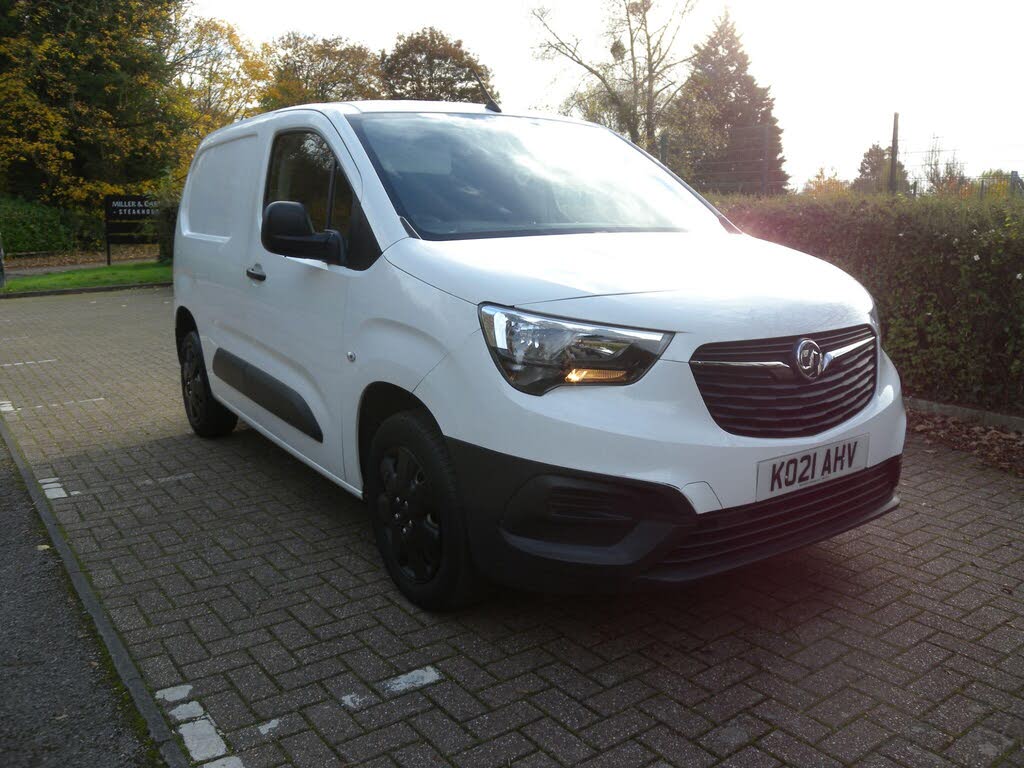 2021 Vauxhall Combo 1.5CDTi Dynamic 2300 (100PS)(EU6dT) L1H1 Panel