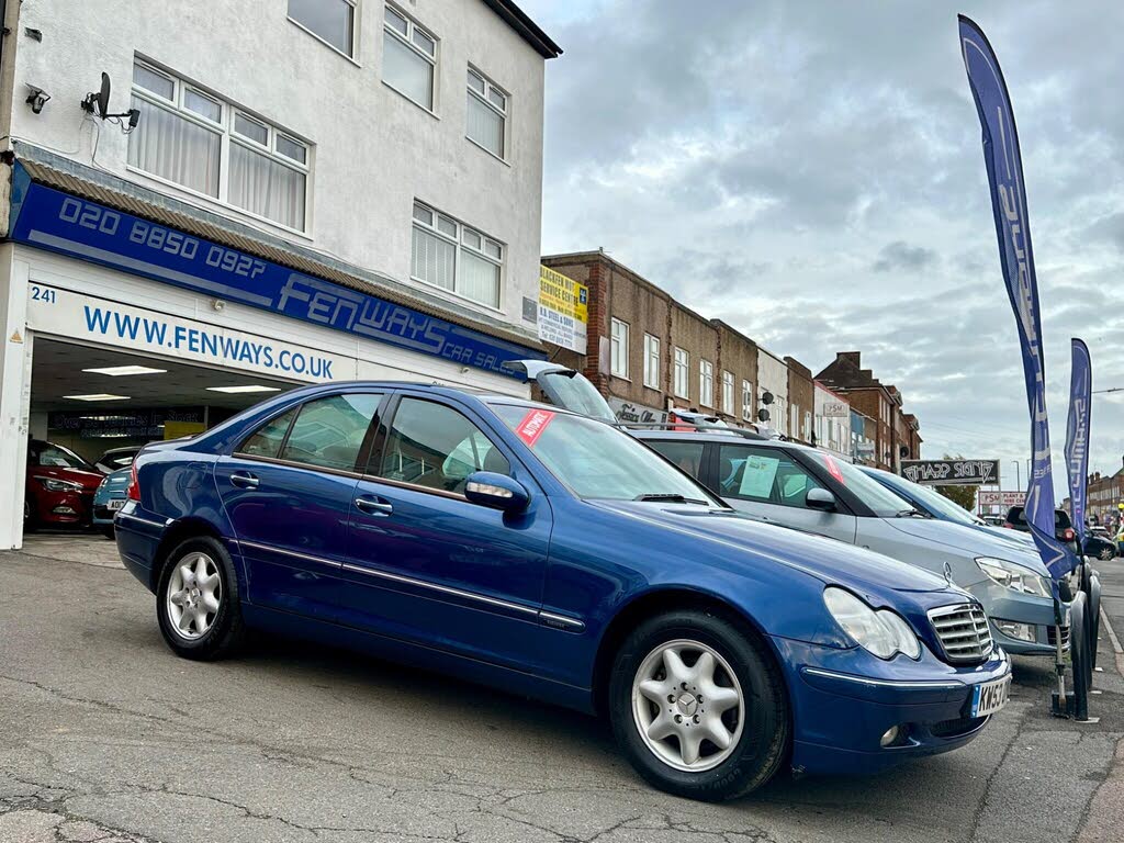 2004 Mercedes-Benz C-Class 1.8 C180 Kompressor Elegance SE Saloon 4d auto